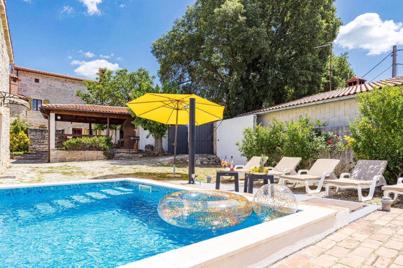 Villa Laura - Orihi Barban Екстер'єр фото